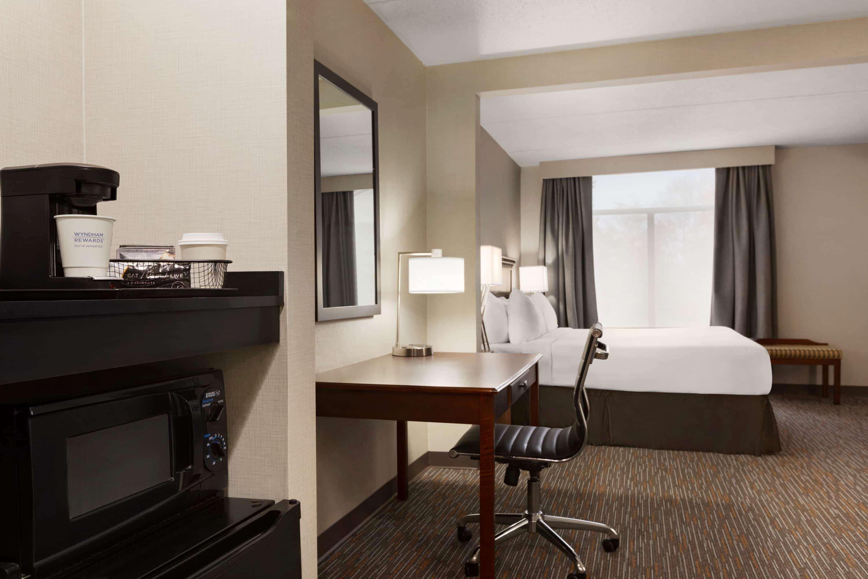 Wingate By Wyndham Bridgeport Clarksburg Hotel Ngoại thất bức ảnh
