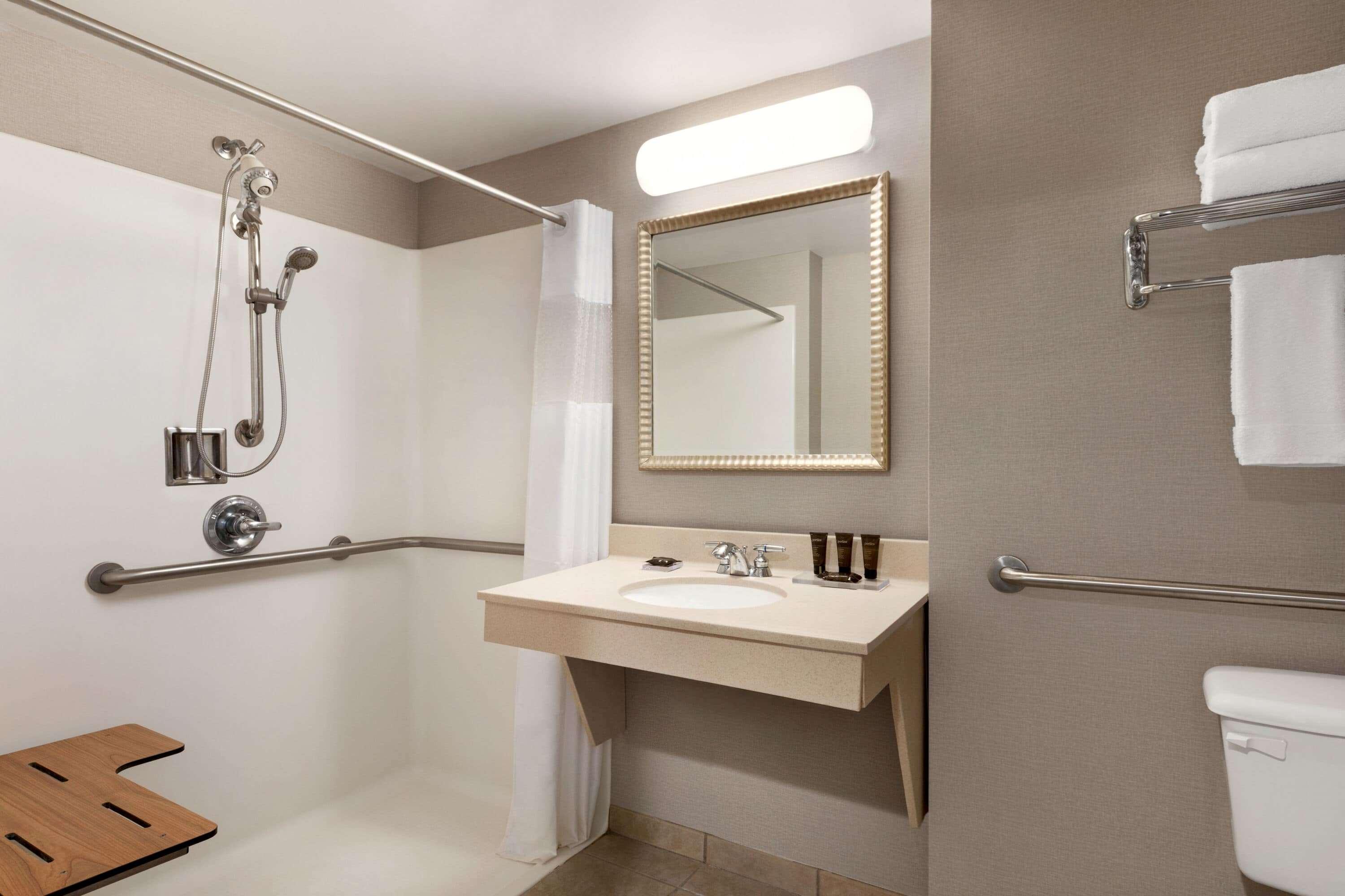Wingate By Wyndham Bridgeport Clarksburg Hotel Ngoại thất bức ảnh