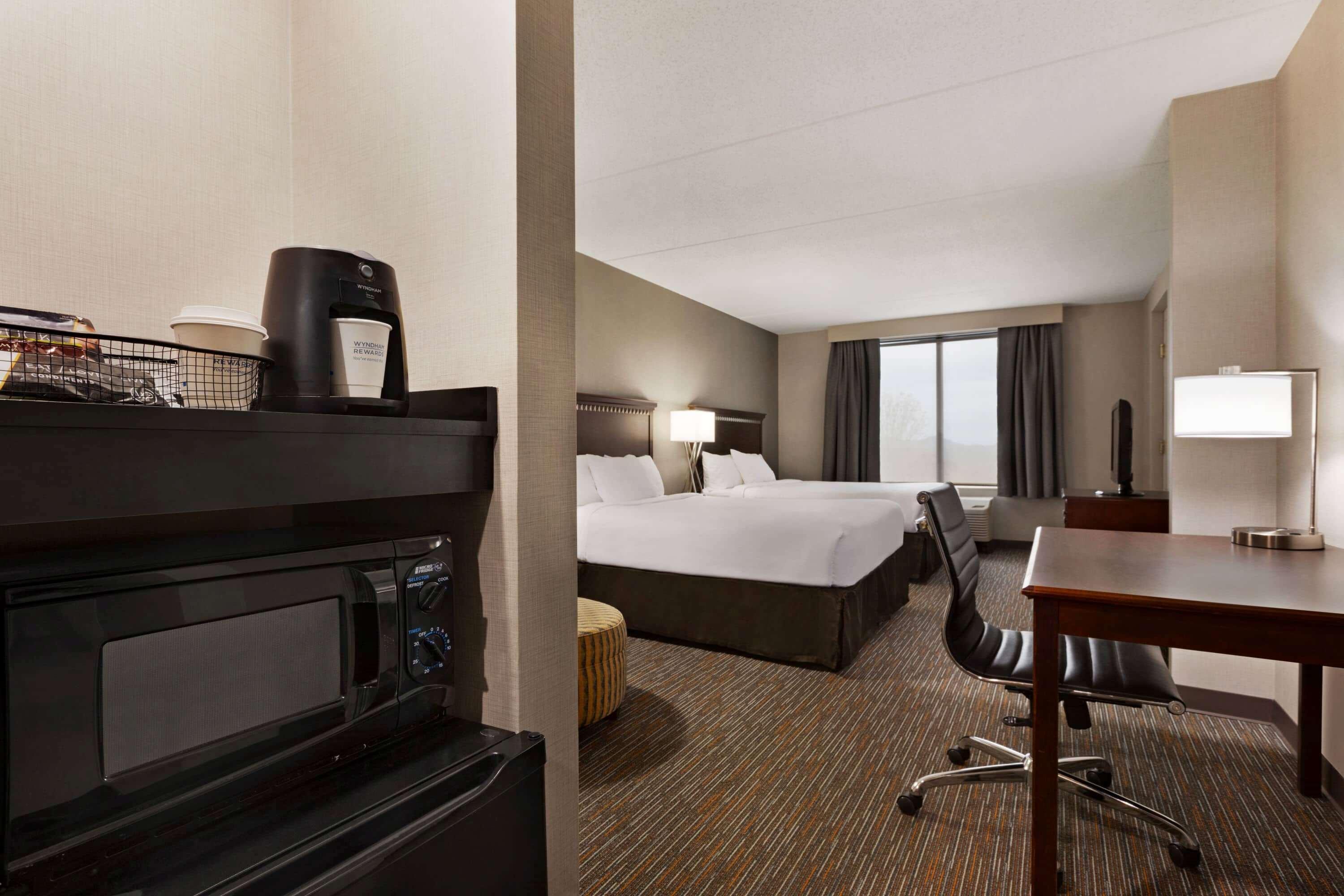 Wingate By Wyndham Bridgeport Clarksburg Hotel Ngoại thất bức ảnh