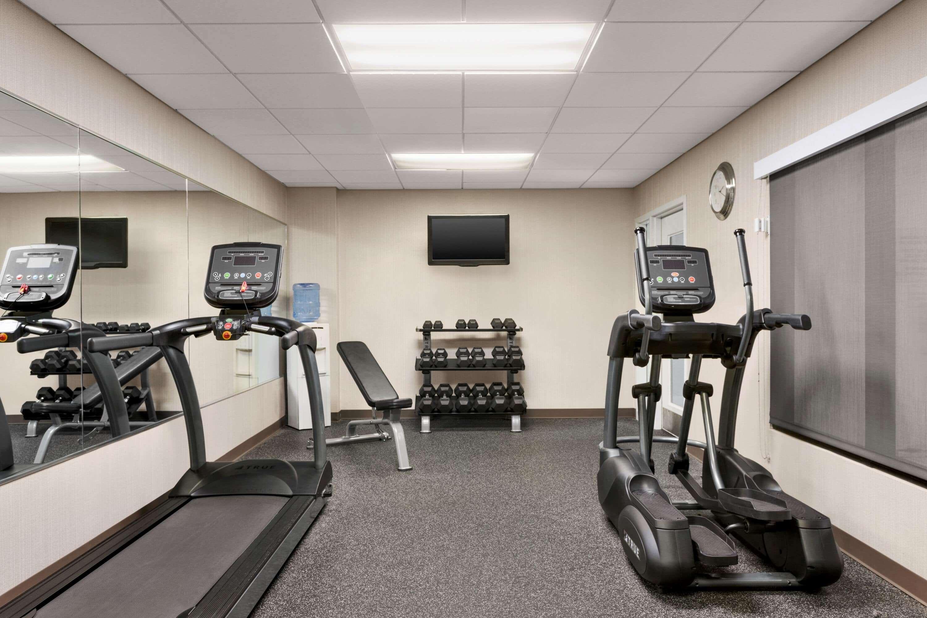 Wingate By Wyndham Bridgeport Clarksburg Hotel Ngoại thất bức ảnh