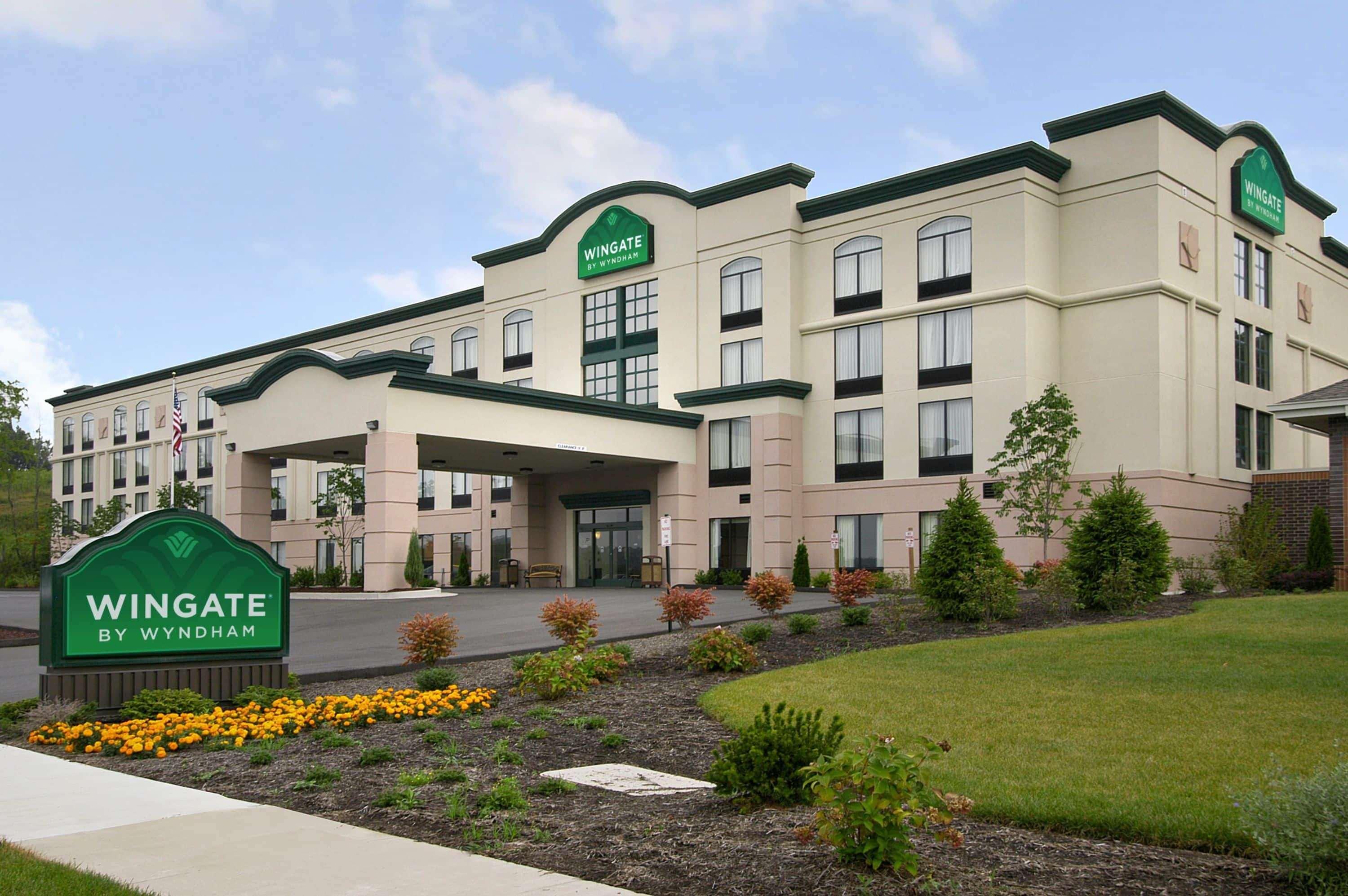 Wingate By Wyndham Bridgeport Clarksburg Hotel Ngoại thất bức ảnh